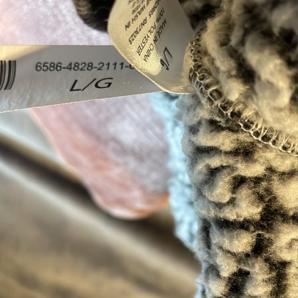 Aeropostale hoodie size large - Picture 5 of 6